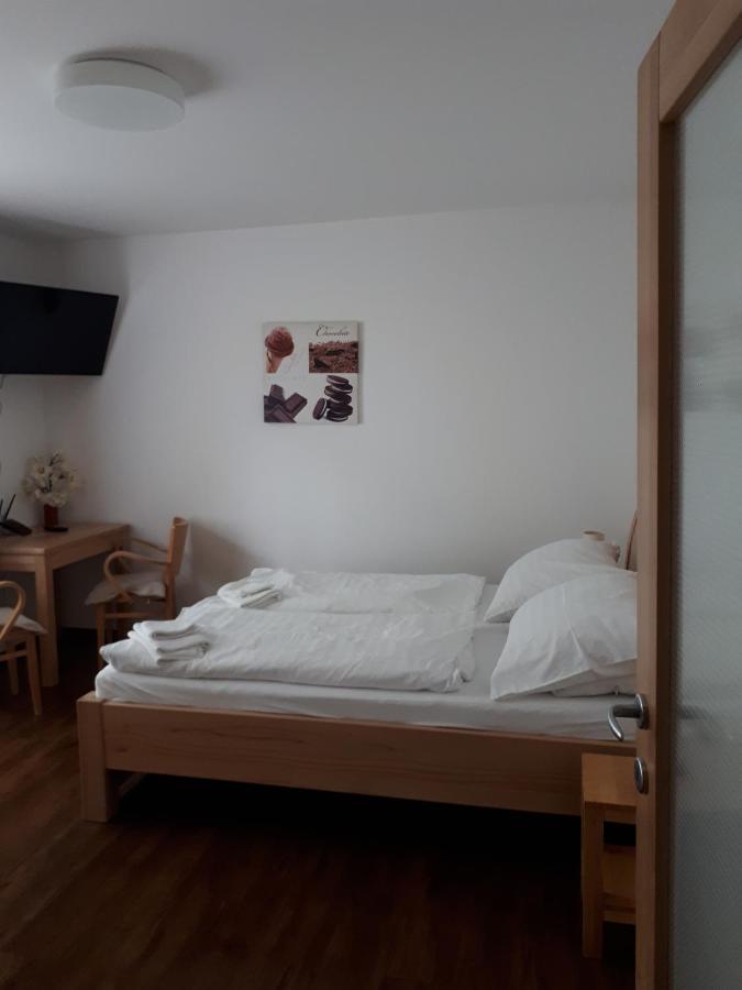 Depandance Blatov Hotel Prague Luaran gambar